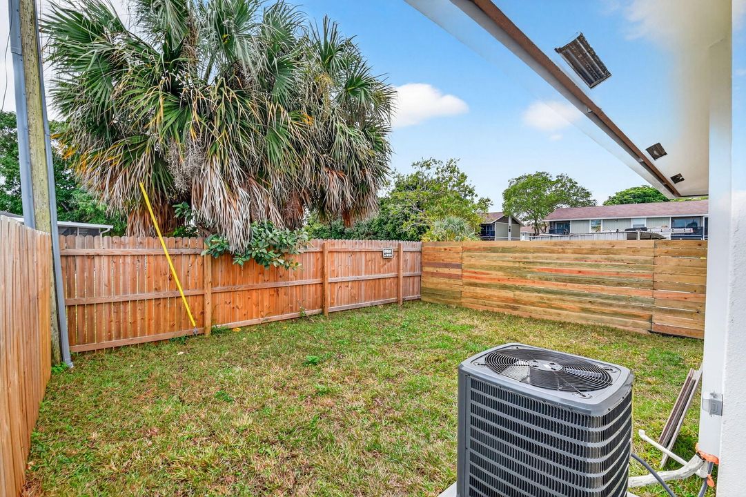 待售: $414,900 (3 贝兹, 2 浴室, 1175 平方英尺)