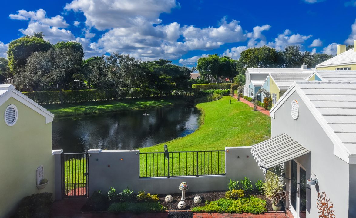 待售: $925,000 (4 贝兹, 3 浴室, 2623 平方英尺)