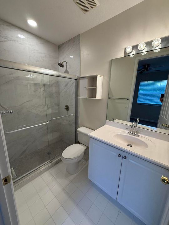 For Rent: $3,700 (4 beds, 3 baths, 1951 Square Feet)