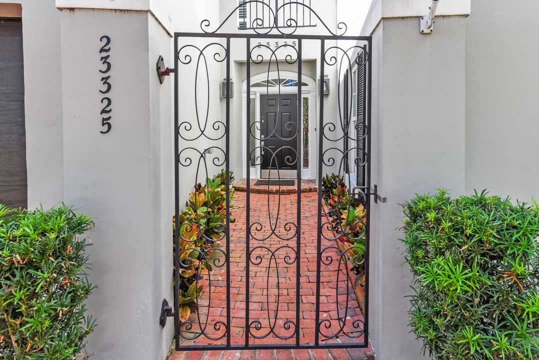 待售: $925,000 (4 贝兹, 3 浴室, 2623 平方英尺)