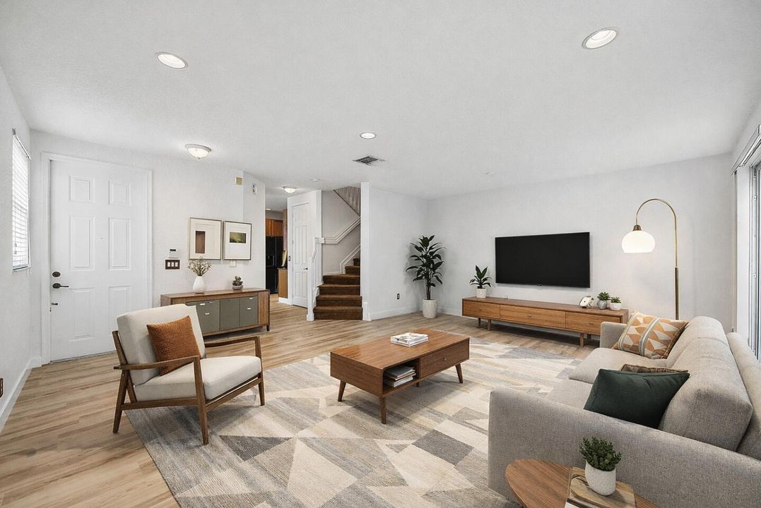 For Sale: $609,500 (4 beds, 2 baths, 1805 Square Feet)