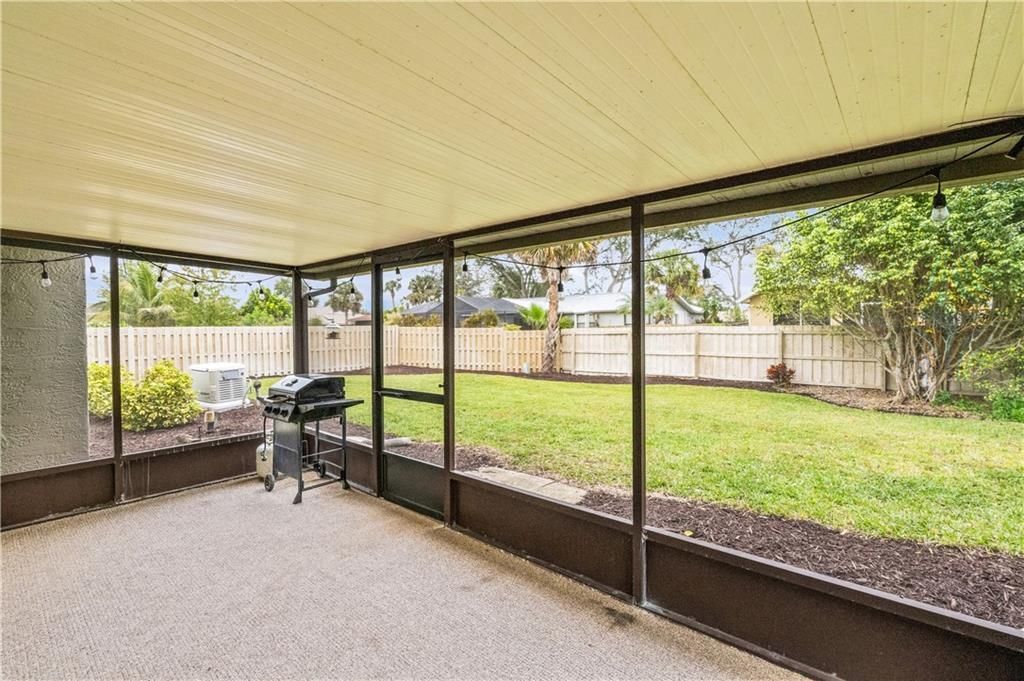 En Venta: $335,000 (3 camas, 2 baños, 1476 Pies cuadrados)