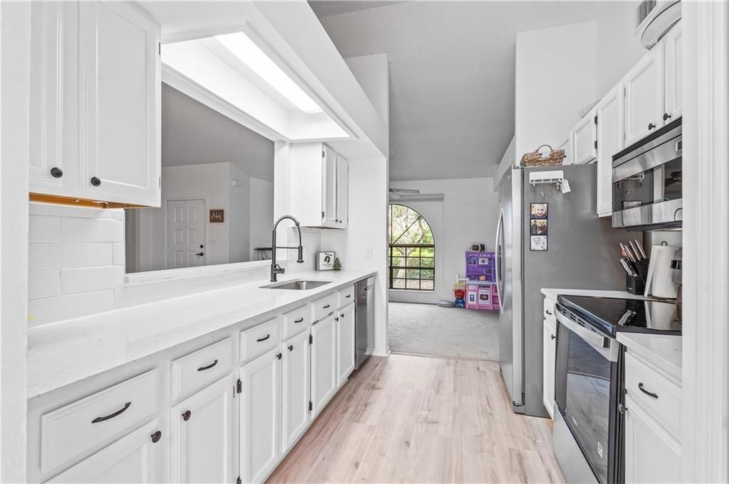 En Venta: $335,000 (3 camas, 2 baños, 1476 Pies cuadrados)