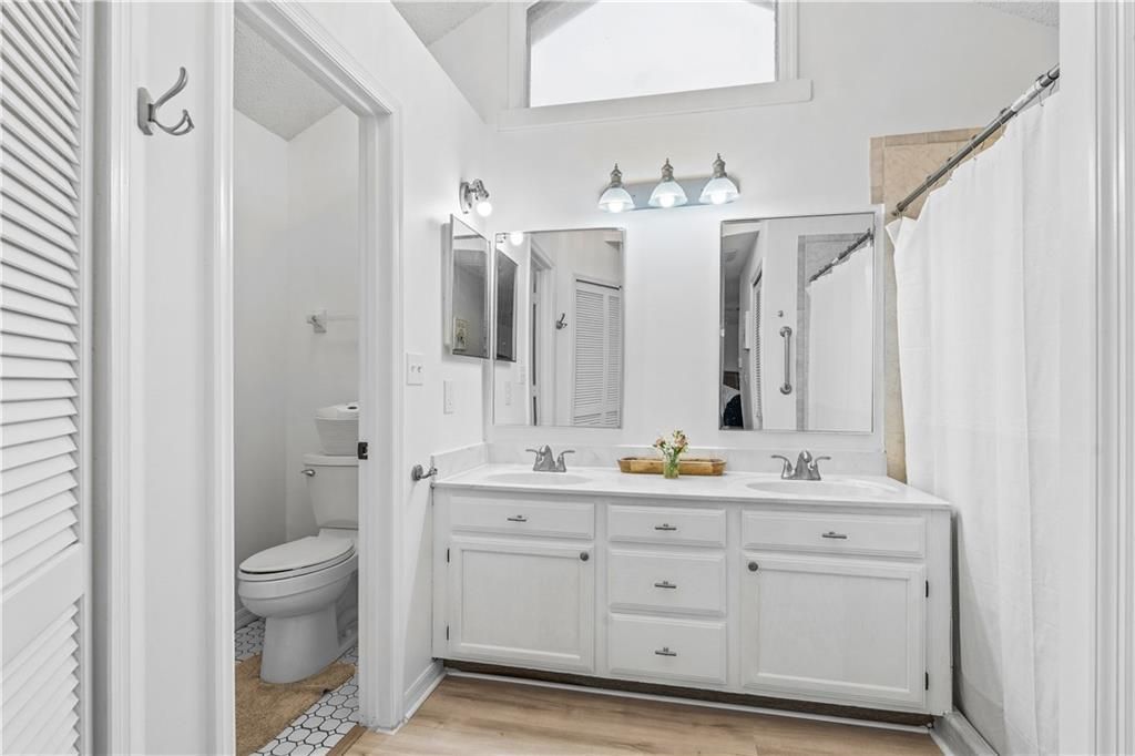 En Venta: $335,000 (3 camas, 2 baños, 1476 Pies cuadrados)