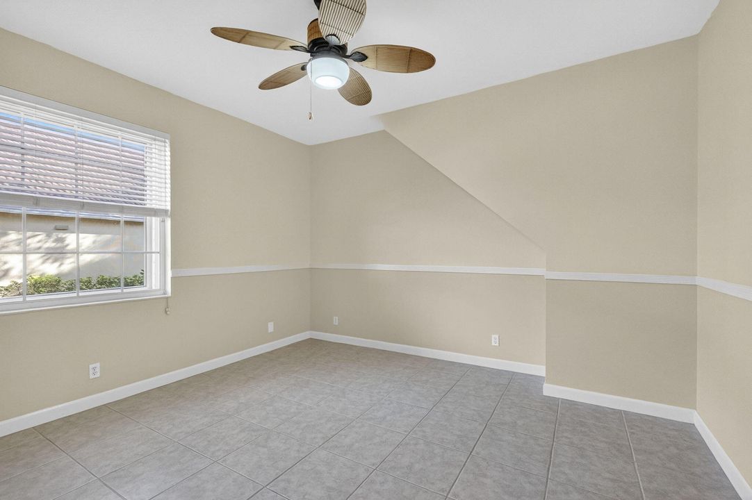 For Sale: $830,000 (4 beds, 4 baths, 3001 Square Feet)