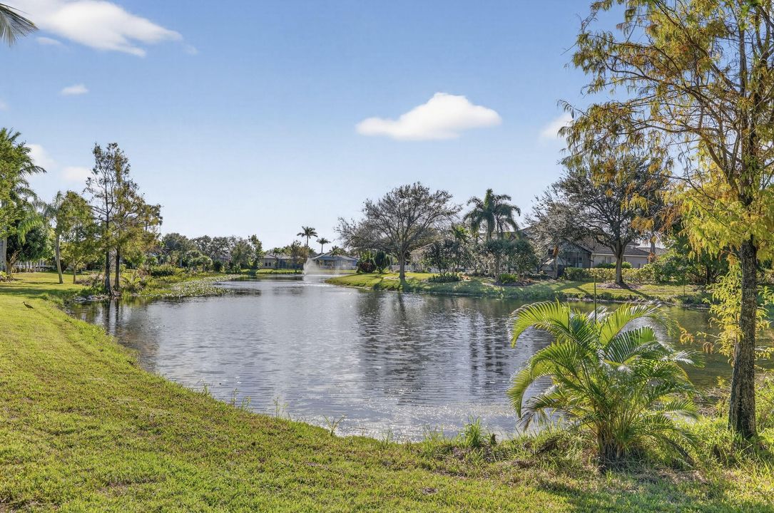 For Sale: $830,000 (4 beds, 4 baths, 3001 Square Feet)