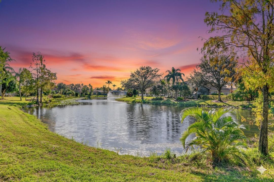 For Sale: $830,000 (4 beds, 4 baths, 3001 Square Feet)