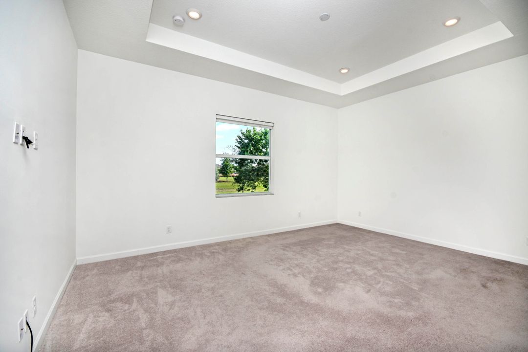 For Sale: $689,999 (3 beds, 3 baths, 2629 Square Feet)