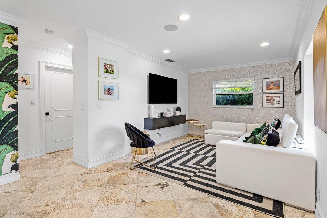 На продажу: $1,199,000 (3 спален, 2 ванн, 1521 Квадратных фут)