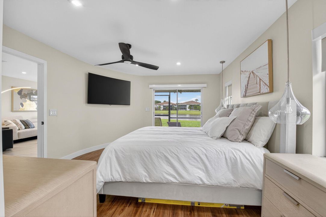 На продажу: $375,000 (2 спален, 2 ванн, 1211 Квадратных фут)