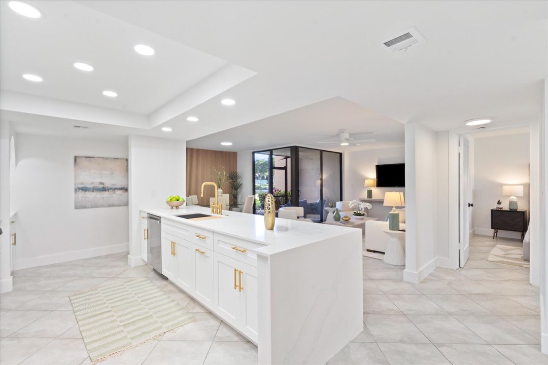 For Sale: $439,000 (2 beds, 2 baths, 1175 Square Feet)