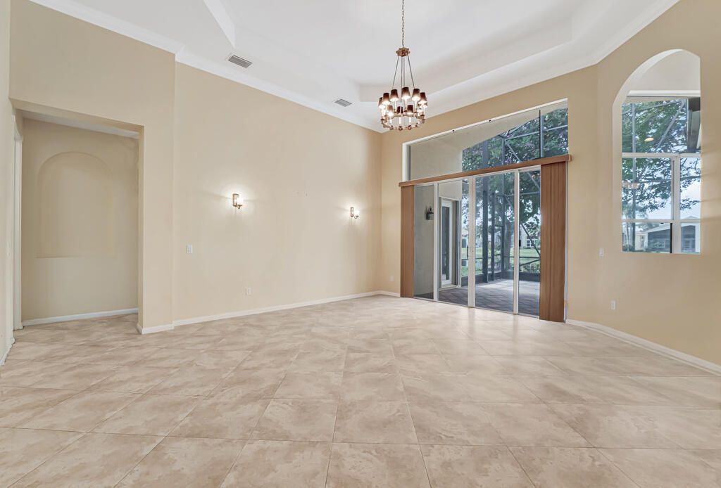 На продажу: $649,999 (4 спален, 2 ванн, 2796 Квадратных фут)