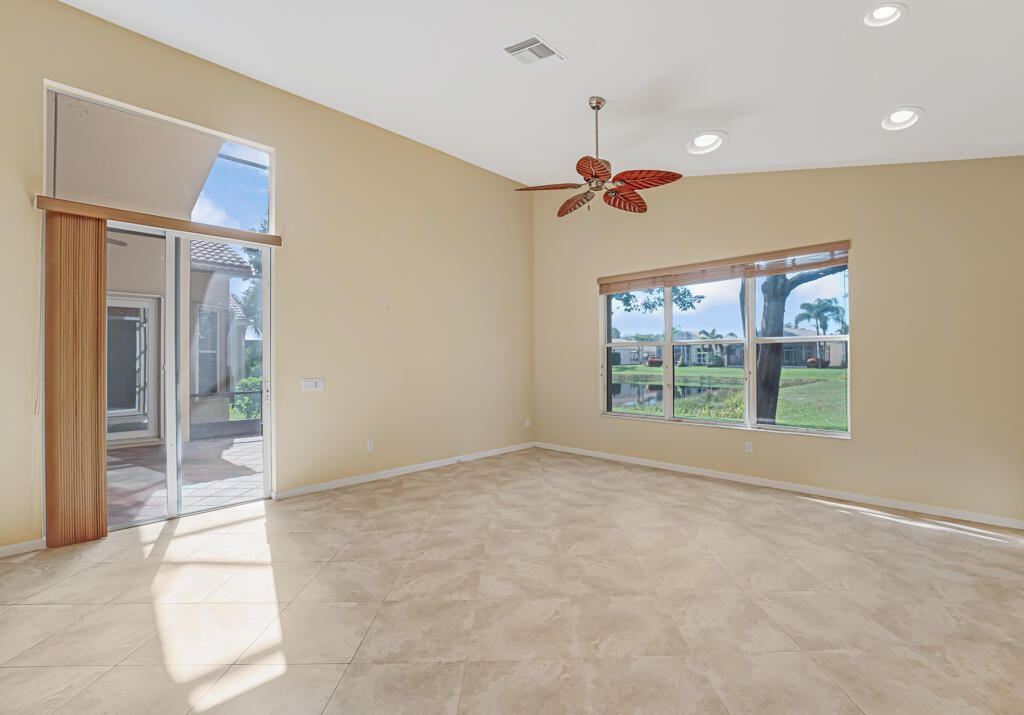 На продажу: $649,999 (4 спален, 2 ванн, 2796 Квадратных фут)