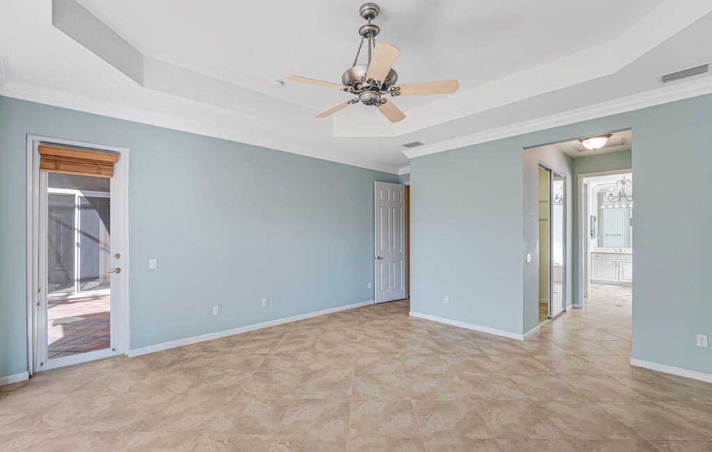 На продажу: $649,999 (4 спален, 2 ванн, 2796 Квадратных фут)