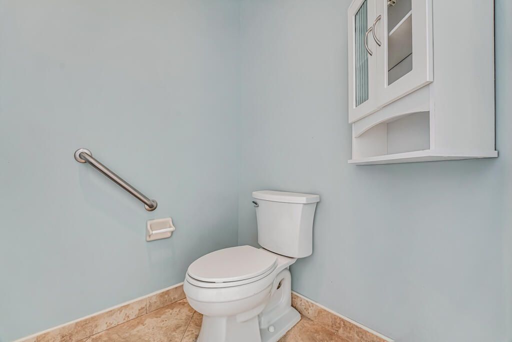 На продажу: $649,999 (4 спален, 2 ванн, 2796 Квадратных фут)