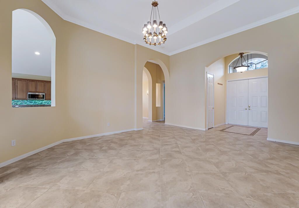 На продажу: $649,999 (4 спален, 2 ванн, 2796 Квадратных фут)