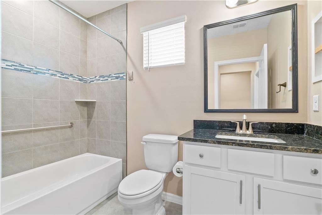 En Venta: $364,900 (3 camas, 2 baños, 1415 Pies cuadrados)