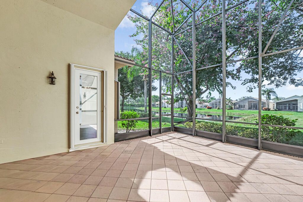 На продажу: $649,999 (4 спален, 2 ванн, 2796 Квадратных фут)