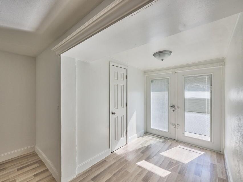 В аренду: $2,900 (3 спален, 2 ванн, 1499 Квадратных фут)