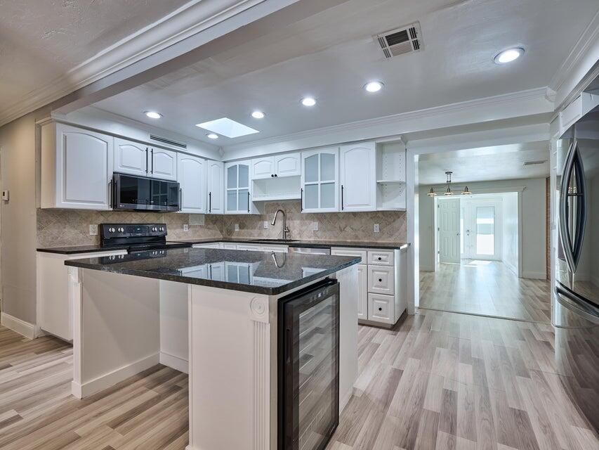 В аренду: $2,900 (3 спален, 2 ванн, 1499 Квадратных фут)