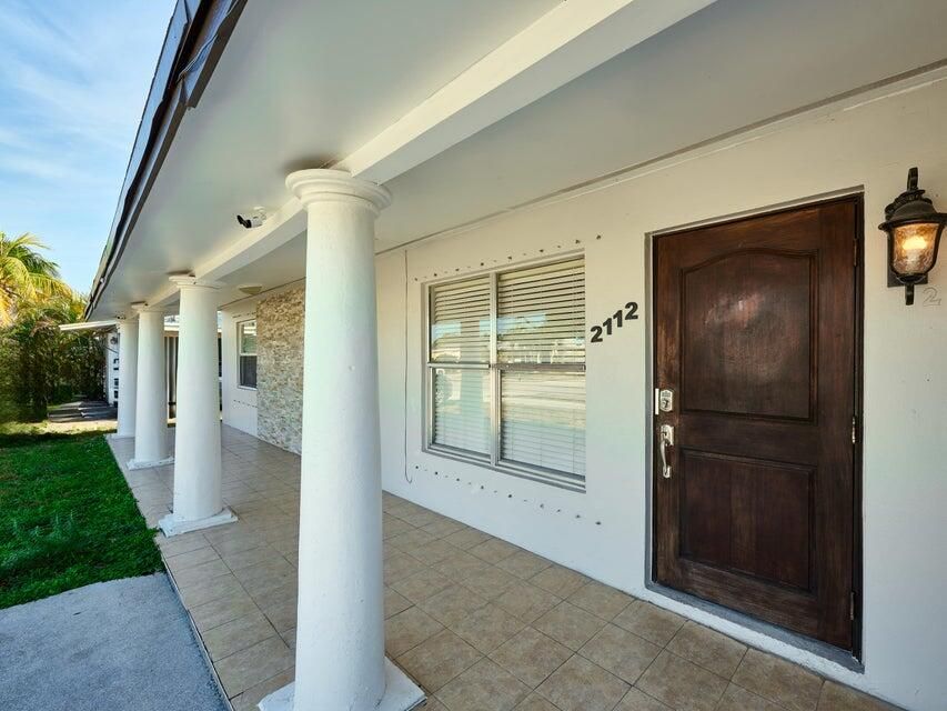 В аренду: $2,900 (3 спален, 2 ванн, 1499 Квадратных фут)