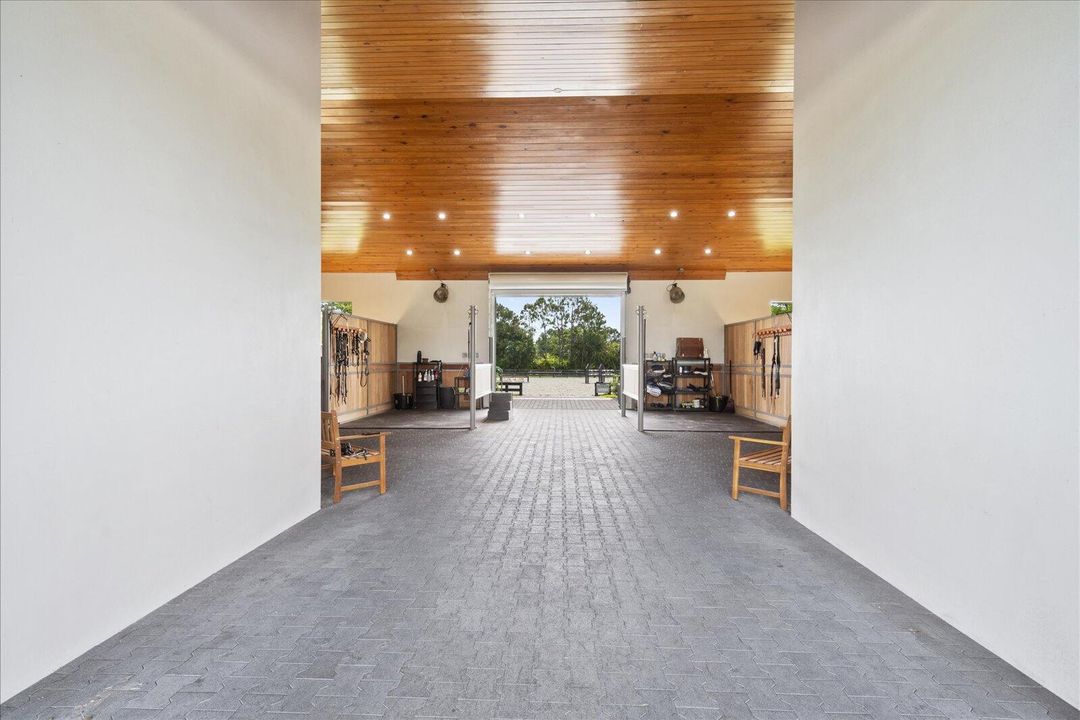 待售: $8,300,000 (6 贝兹, 6 浴室, 5788 平方英尺)