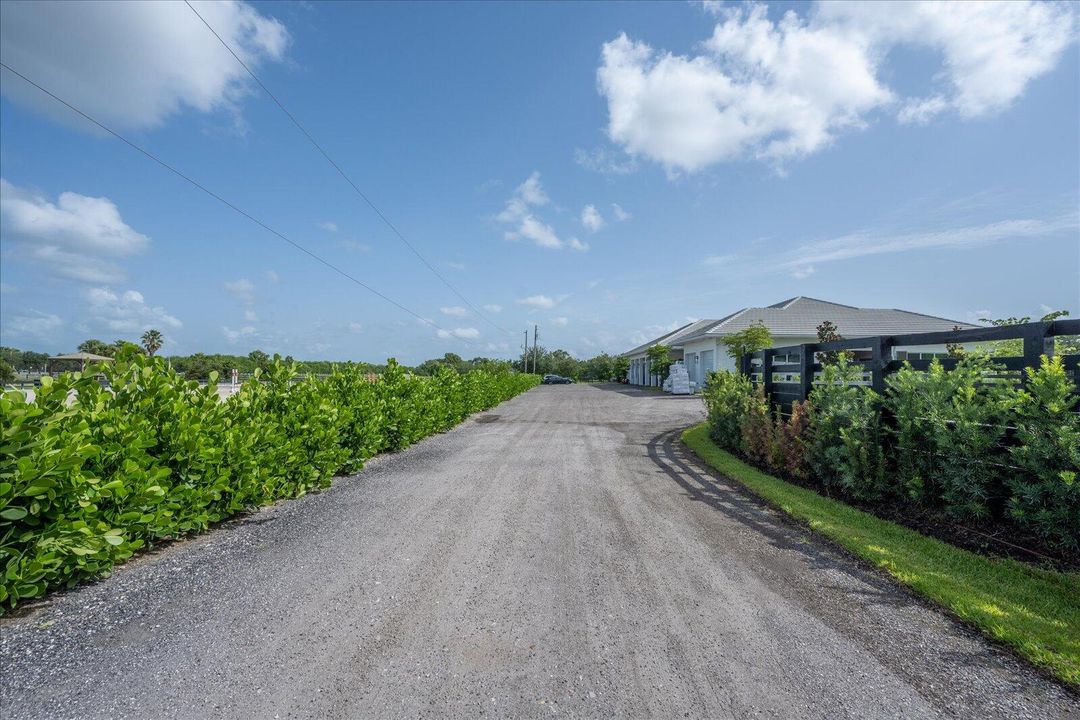 待售: $8,300,000 (6 贝兹, 6 浴室, 5788 平方英尺)