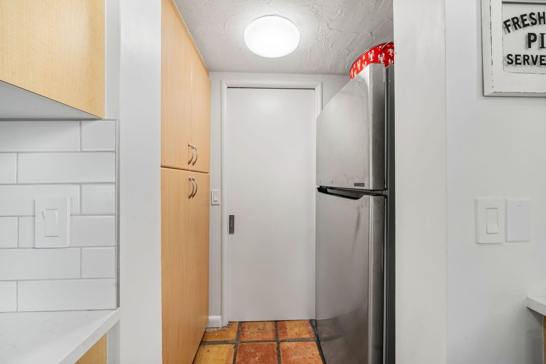 В аренду: $11,000 (4 спален, 3 ванн, 1938 Квадратных фут)