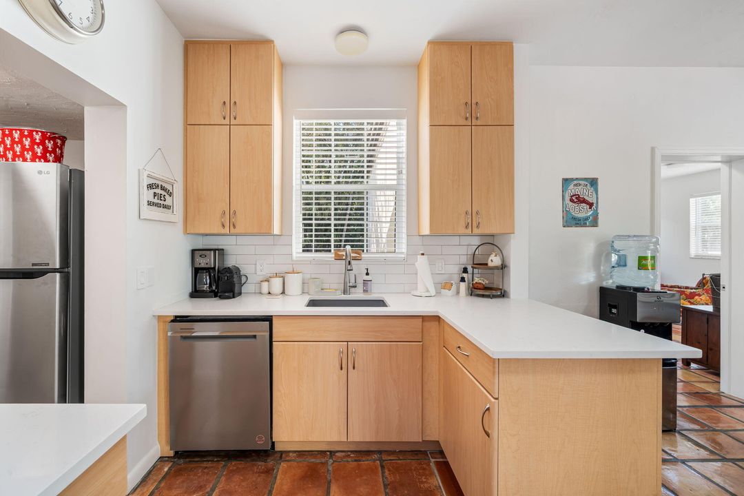 В аренду: $11,000 (4 спален, 3 ванн, 1938 Квадратных фут)