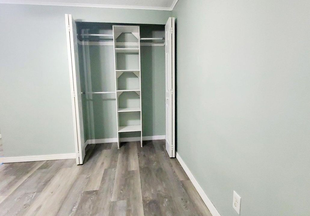 На продажу: $135,000 (1 спален, 1 ванн, 550 Квадратных фут)