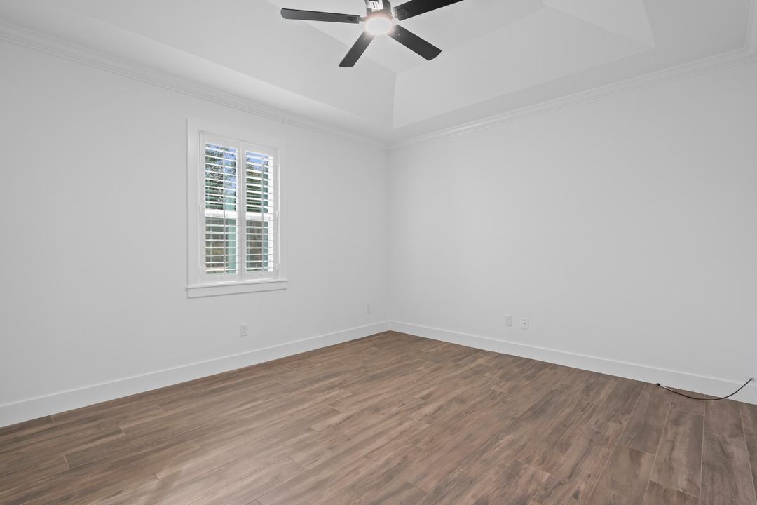 For Sale: $369,000 (3 beds, 2 baths, 1248 Square Feet)