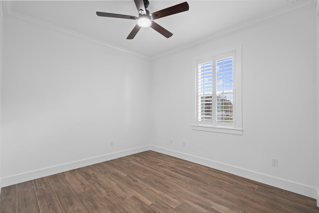 For Sale: $369,000 (3 beds, 2 baths, 1248 Square Feet)