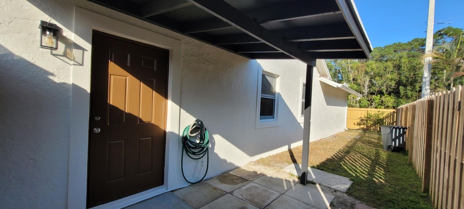 For Rent: $3,700 (3 beds, 2 baths, 2238 Square Feet)