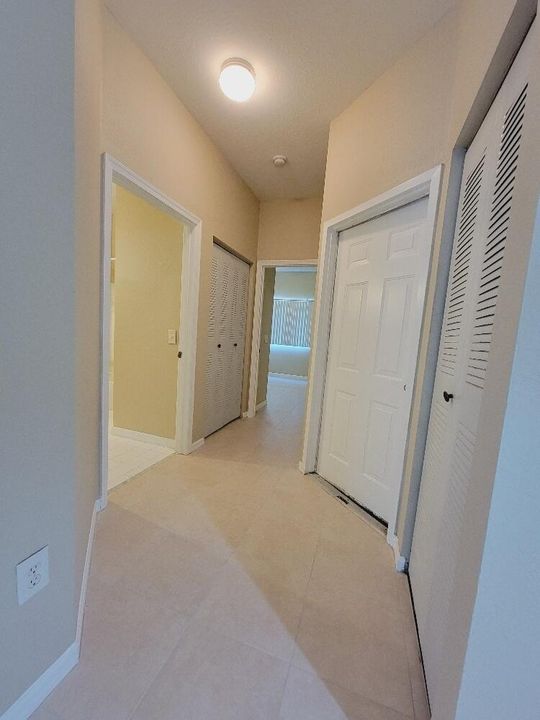 En Renta: $2,300 (3 camas, 2 baños, 1279 Pies cuadrados)