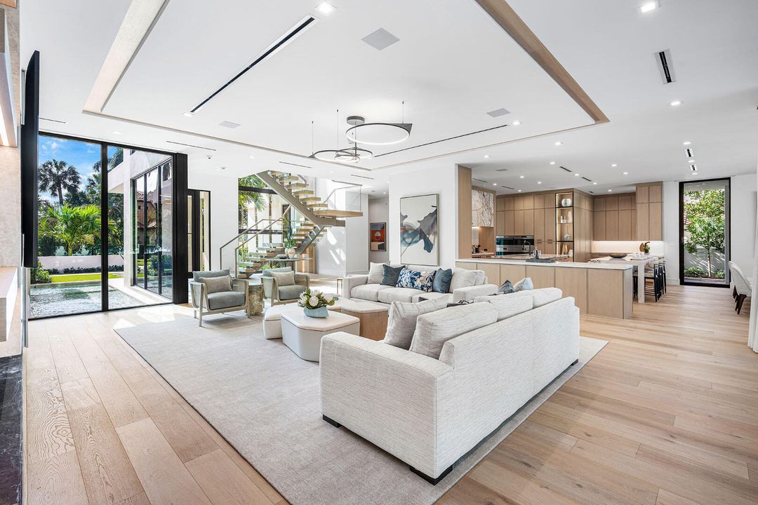 待售: $17,750,000 (5 贝兹, 6 浴室, 8525 平方英尺)