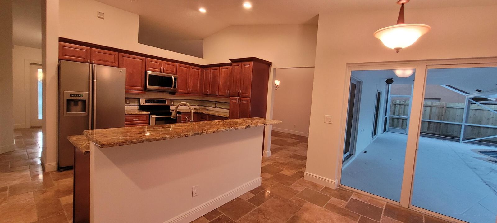 For Rent: $3,700 (3 beds, 2 baths, 2238 Square Feet)