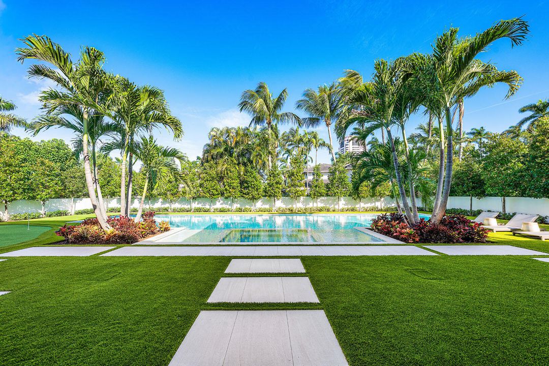 待售: $17,750,000 (5 贝兹, 6 浴室, 8525 平方英尺)