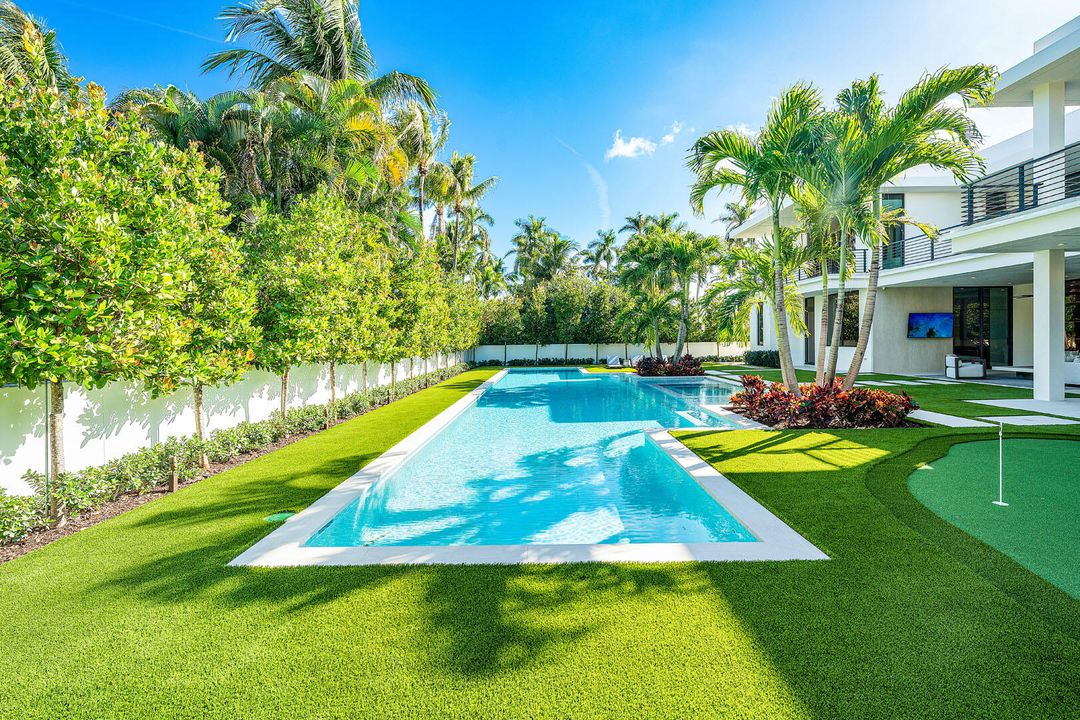 待售: $17,750,000 (5 贝兹, 6 浴室, 8525 平方英尺)