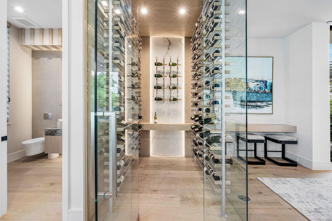 待售: $17,750,000 (5 贝兹, 6 浴室, 8525 平方英尺)