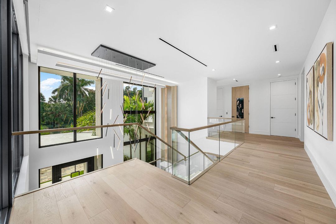 待售: $17,750,000 (5 贝兹, 6 浴室, 8525 平方英尺)