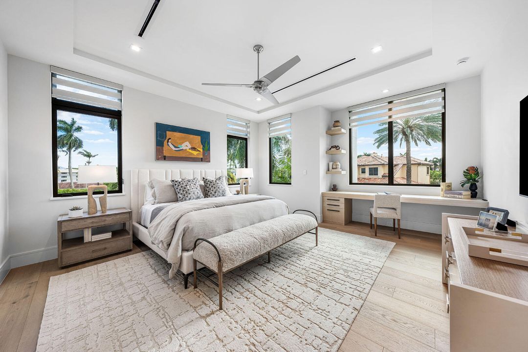 待售: $17,750,000 (5 贝兹, 6 浴室, 8525 平方英尺)