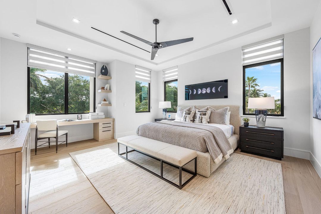 待售: $17,750,000 (5 贝兹, 6 浴室, 8525 平方英尺)