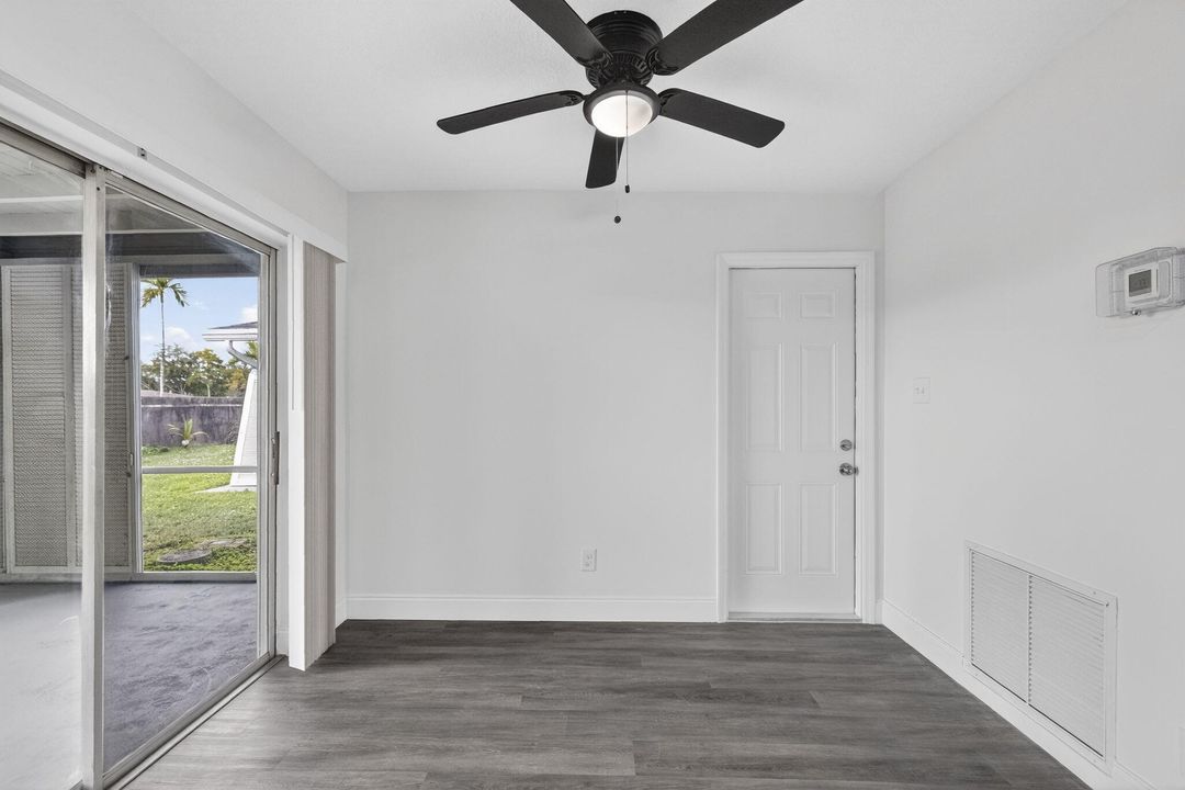 На продажу: $409,900 (2 спален, 2 ванн, 1257 Квадратных фут)