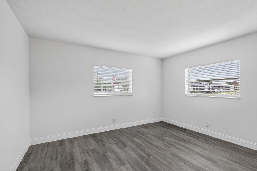 На продажу: $409,900 (2 спален, 2 ванн, 1257 Квадратных фут)