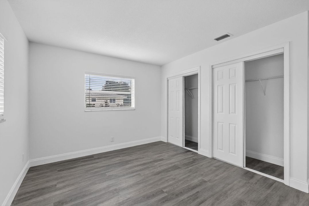 На продажу: $409,900 (2 спален, 2 ванн, 1257 Квадратных фут)