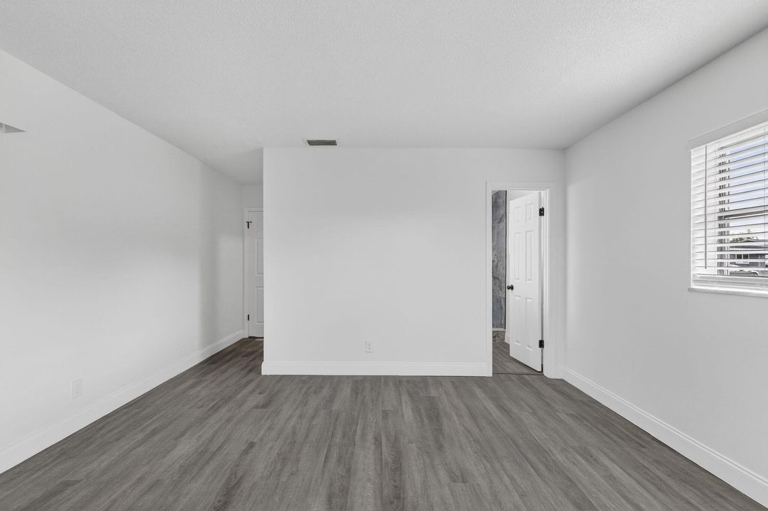 На продажу: $409,900 (2 спален, 2 ванн, 1257 Квадратных фут)