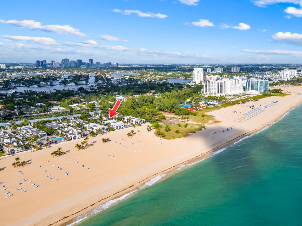 Active With Contract: $1,295,000 (2 beds, 2 baths, 1264 Square Feet)