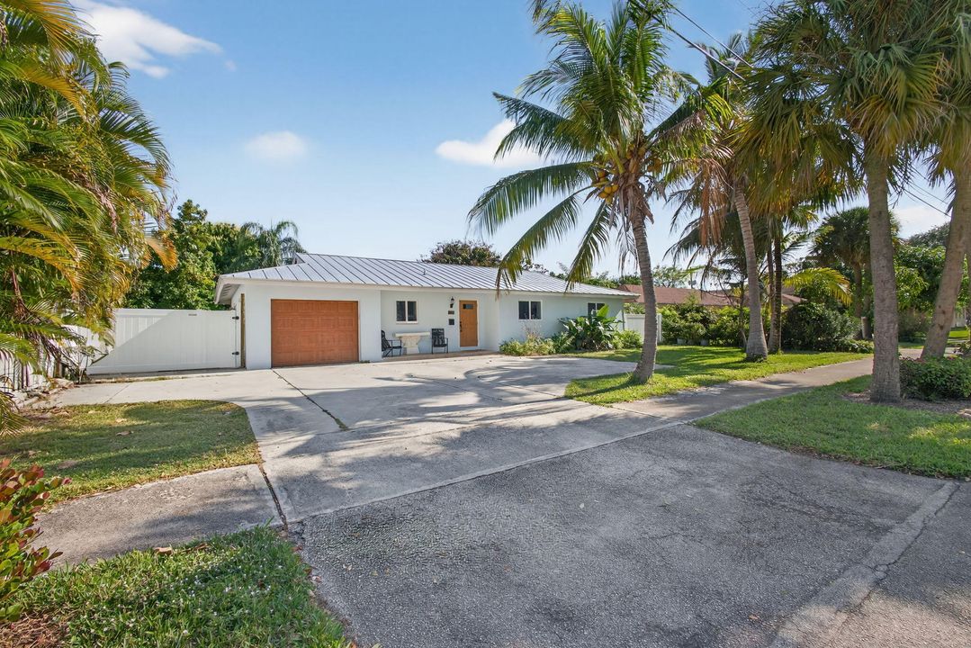 На продажу: $549,000 (3 спален, 2 ванн, 1179 Квадратных фут)