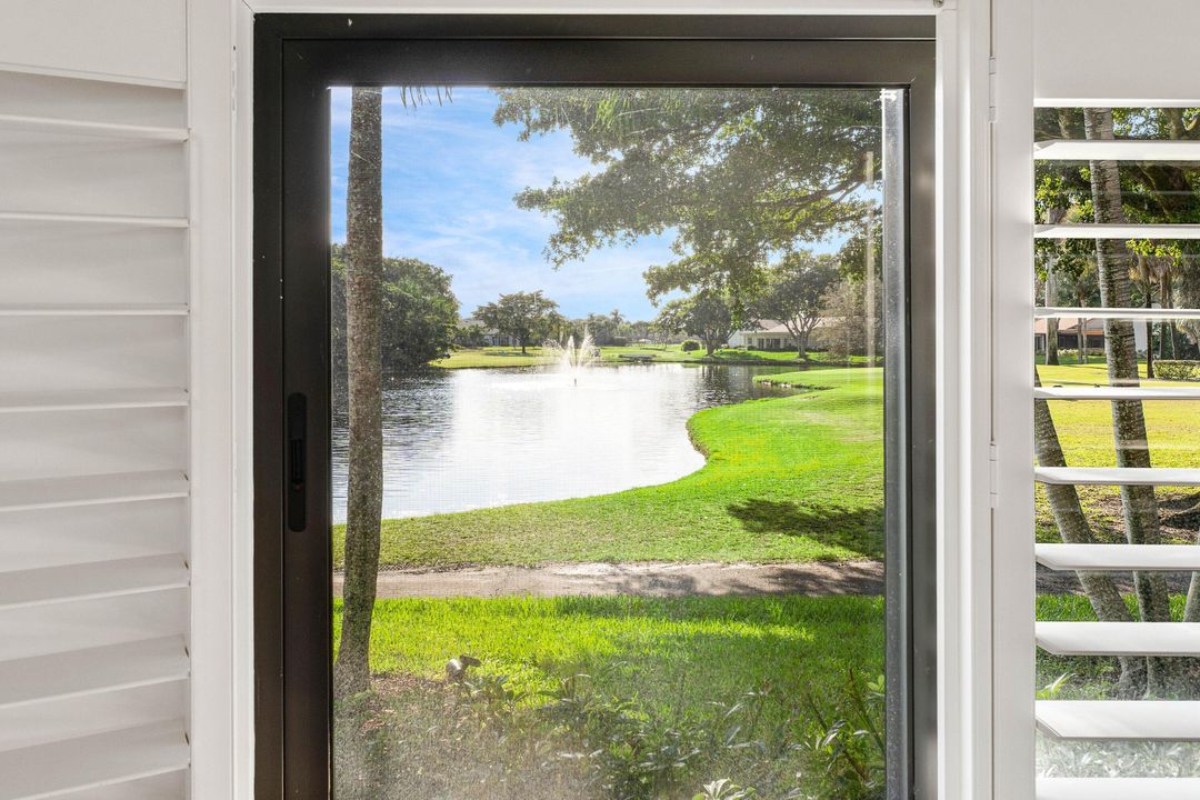 En Venta: $650,000 (2 camas, 2 baños, 1665 Pies cuadrados)