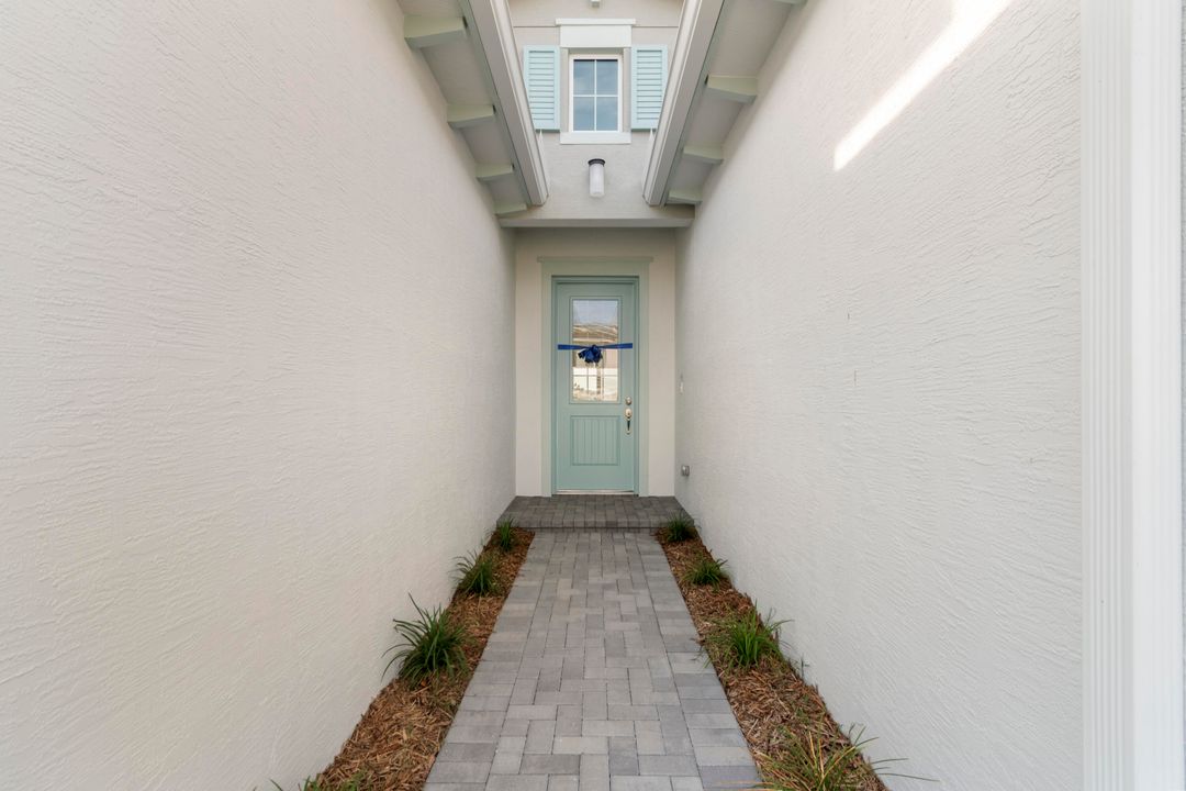 出租: $3,500 (3 贝兹, 2 浴室, 1800 平方英尺)